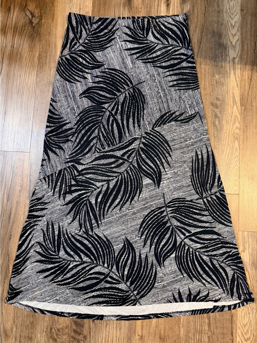 Matty M Black & White Palm-Print A-Line Skirt